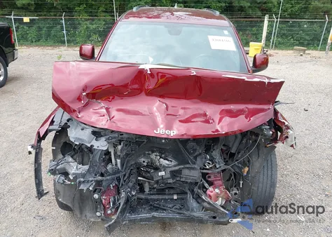 2020 Jeep Grand Cherokee Laredo E 4X4 из США, поврежденный, VIN 1C4RJFAG2LC341602